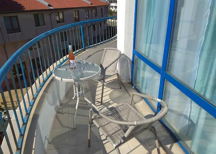 Blue Marine Ap 26 アパート ラヴダ